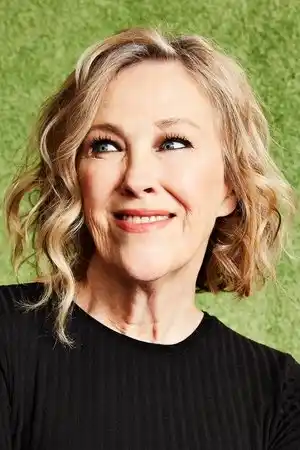 Catherine O'Hara fotoğrafı