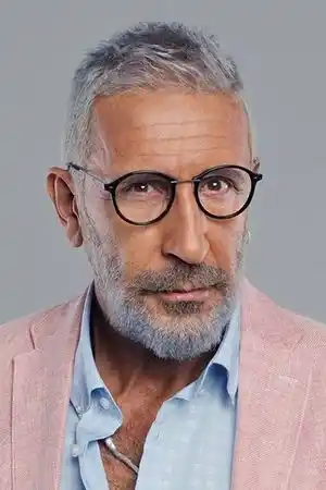 Cem Özer fotoğrafı