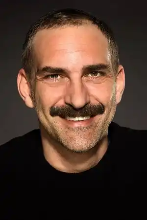 Cenk Ertan fotoğrafı