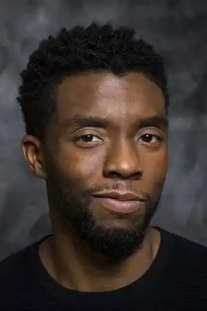 Chadwick Boseman fotoğrafı