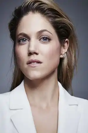 Charity Wakefield fotoğrafı