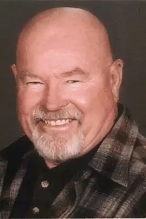 Charles Cyphers fotoğrafı