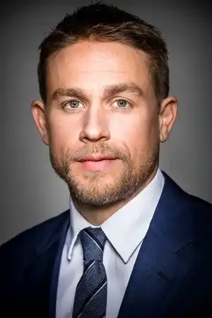 Charlie Hunnam fotoğrafı
