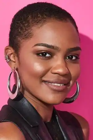 China Anne McClain fotoğrafı