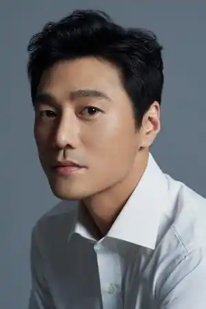 Choi Young-jun fotoğrafı