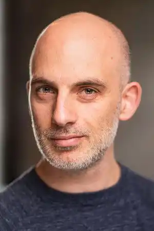 Chris Dingli fotoğrafı