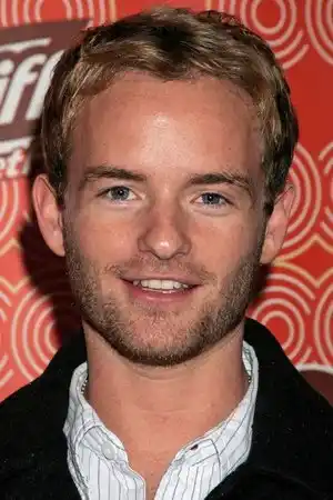 Christopher Masterson fotoğrafı