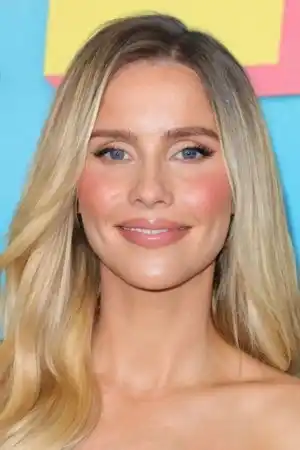 Claire Holt fotoğrafı