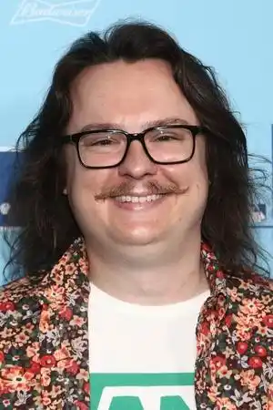 Clark Duke fotoğrafı