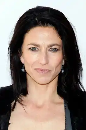 Claudia Black fotoğrafı