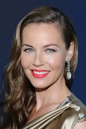 Connie Nielsen fotoğrafı