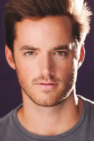 Connor Hines fotoğrafı
