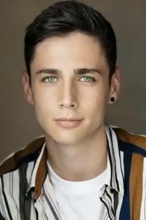 Connor Powles fotoğrafı