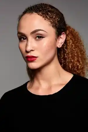 CoryAnne Roberts fotoğrafı
