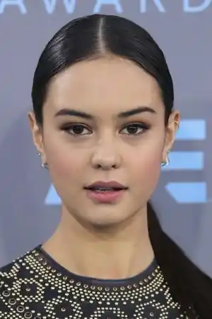 Courtney Eaton fotoğrafı