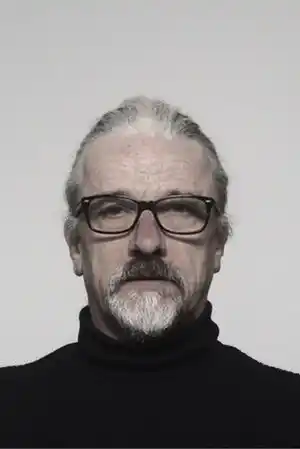 Crispin Buxton fotoğrafı