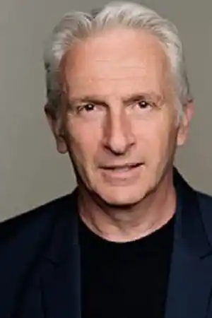 Crispin Letts fotoğrafı