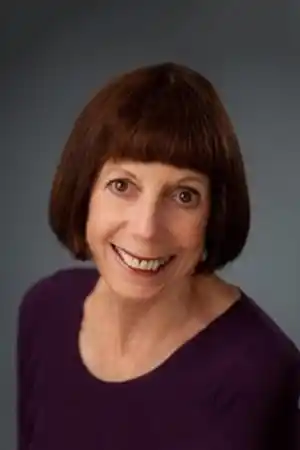 Dalene Young fotoğrafı