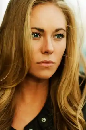 Danielle C. Ryan fotoğrafı