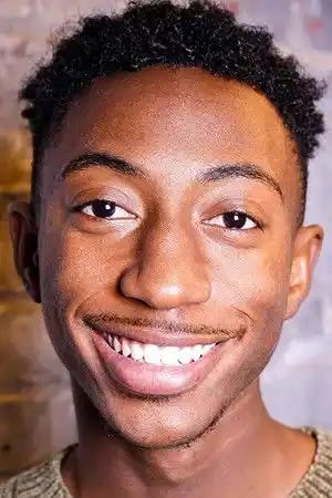 Dante Crichlow fotoğrafı