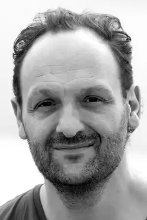 Daren Elliott Holmes fotoğrafı