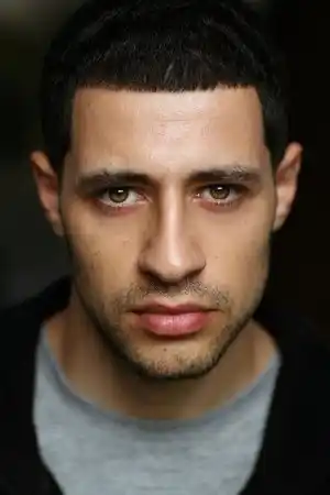 David Avery fotoğrafı