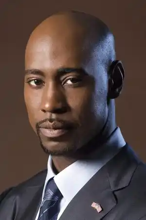 D.B. Woodside fotoğrafı