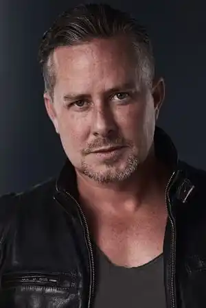 Dean Armstrong fotoğrafı