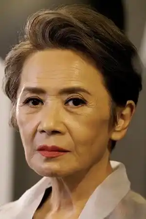 Deanie Yip Tak-Han fotoğrafı