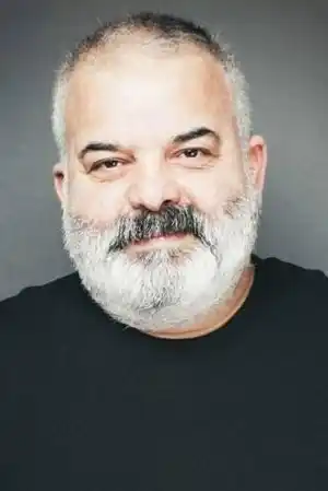 Deniz Oral fotoğrafı