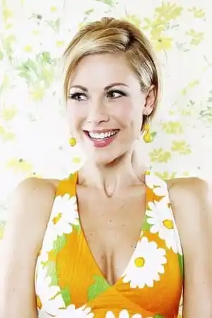 Desi Lydic fotoğrafı