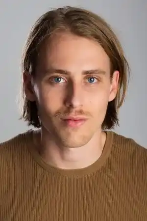 Devin Brochu fotoğrafı