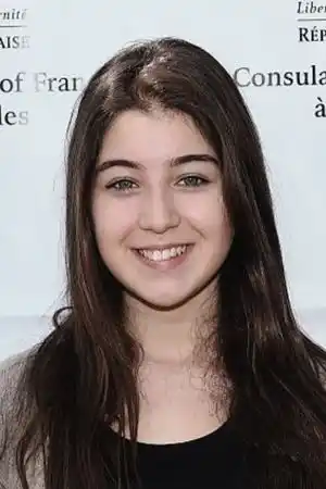 Doğa Zeynep Doğuşlu fotoğrafı
