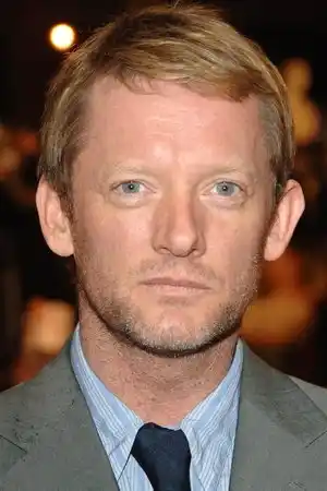 Douglas Henshall fotoğrafı