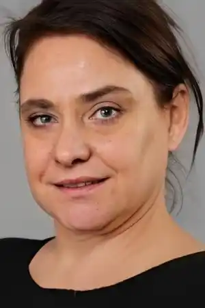 Ece Baykal fotoğrafı