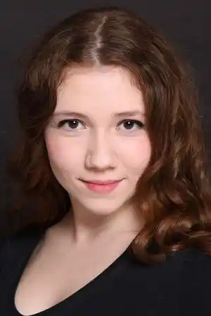 Ece Yüksel fotoğrafı