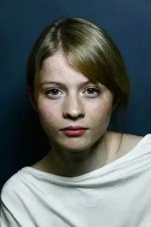 Ecem Uzun fotoğrafı