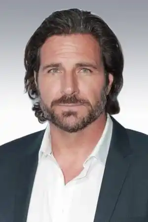 Ed Quinn fotoğrafı