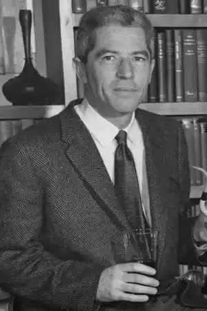 Edmund H. North fotoğrafı