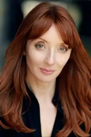 Elizabeth Berrington fotoğrafı