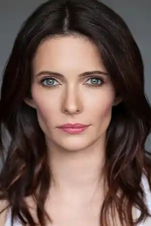 Elizabeth Tulloch fotoğrafı