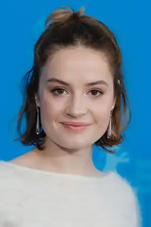 Ella Øverbye fotoğrafı