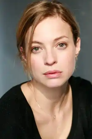 Elodie Frenck fotoğrafı