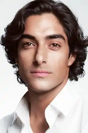 Eman Esfandi fotoğrafı
