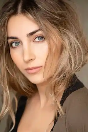 Emelia Hartford fotoğrafı