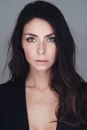 Emilie Arthapignet fotoğrafı