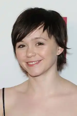Emily Skeggs fotoğrafı