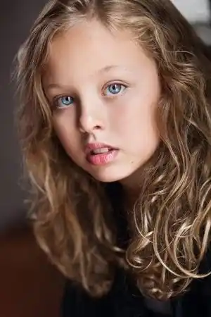 Emma Karwandy fotoğrafı