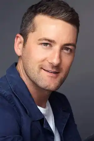 Emmett Skilton fotoğrafı