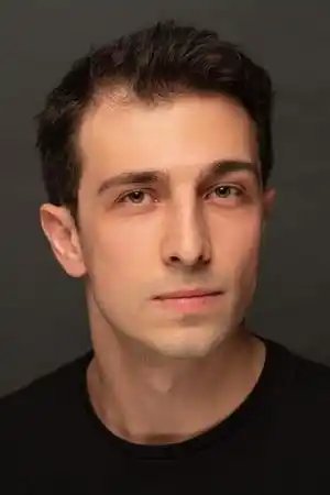 Emrah Altıntoprak fotoğrafı